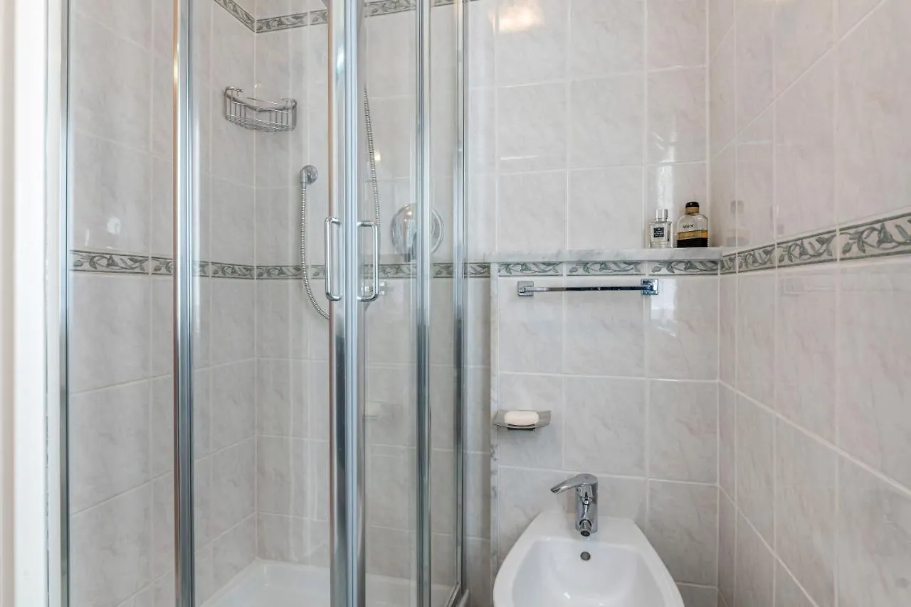 Charm Of Levanto Mini Apartment 0*,  Italia